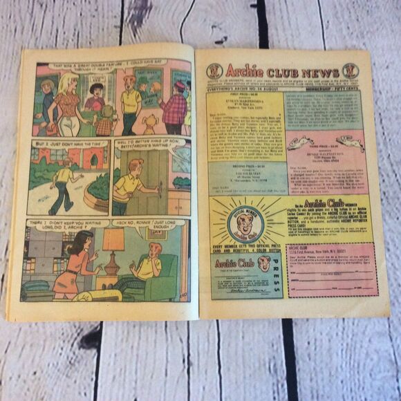 Comic EVERYTHING'S ARCHIE No 34 Aug 1974 with REGGIE,BETTY,VERONICA and JUGHEAD - Picture 6 of 6